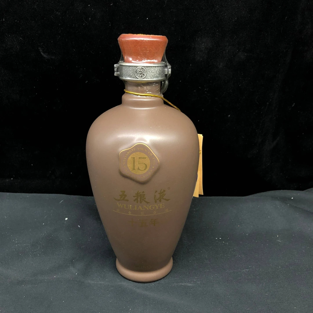 2009年五粮液十五年瓷瓶礼盒1-M25AI00B919-05