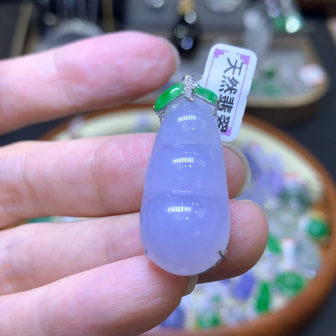 翡翠18K金镶嵌颈饰翡翠吊坠项链