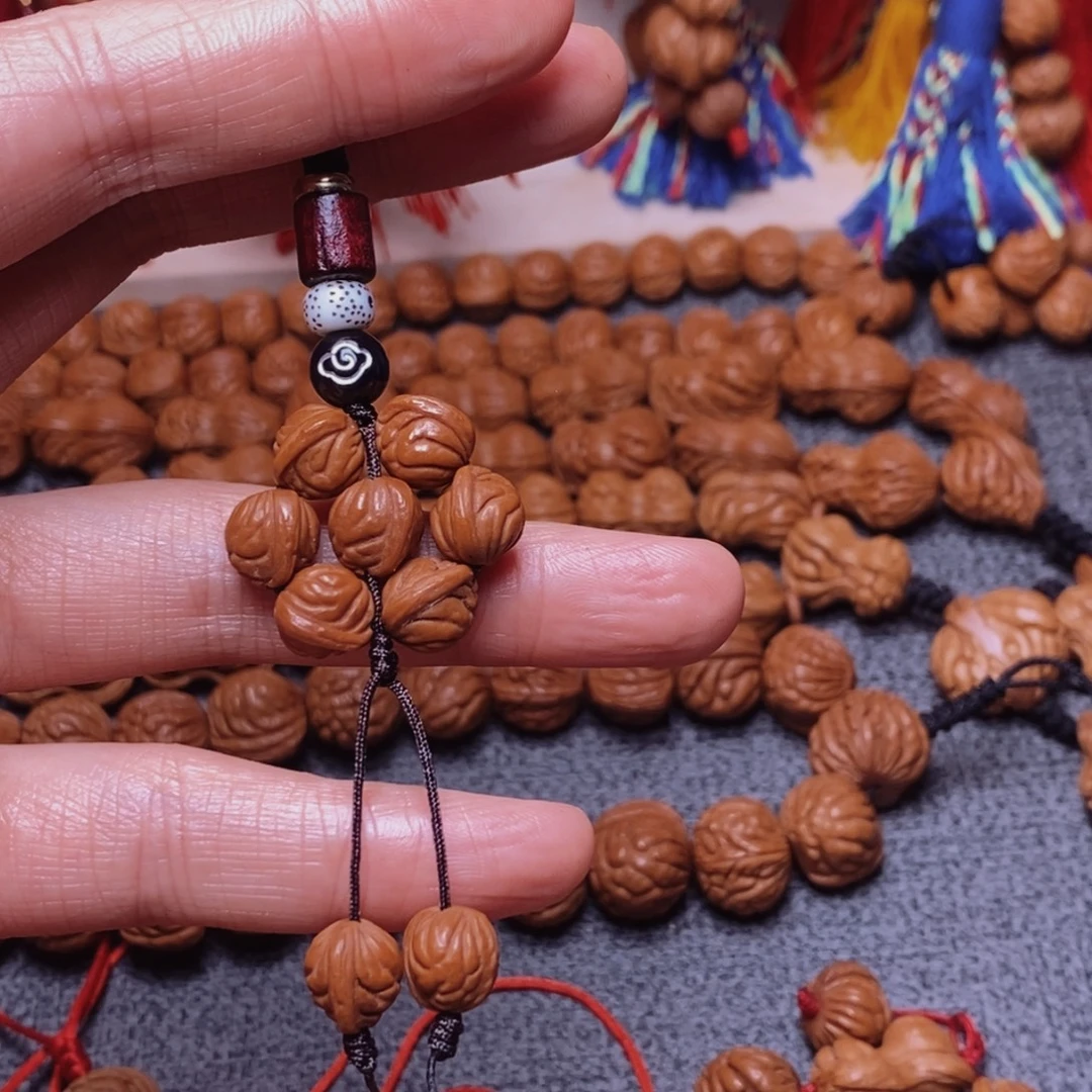 吊坠桃核桃枭挂件