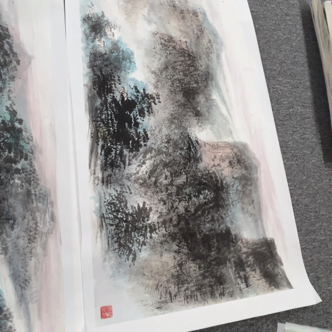 L***X国画绘画作品多次参加全国