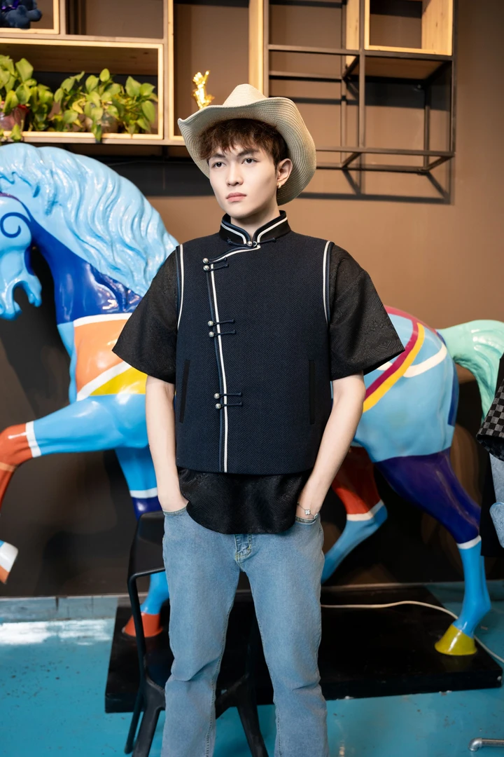 【岱青男装】蒙元素修身时尚百搭马甲