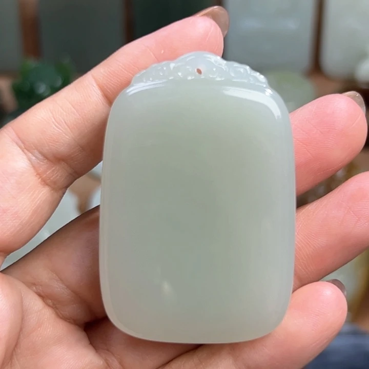 未镶嵌和田玉挂件
