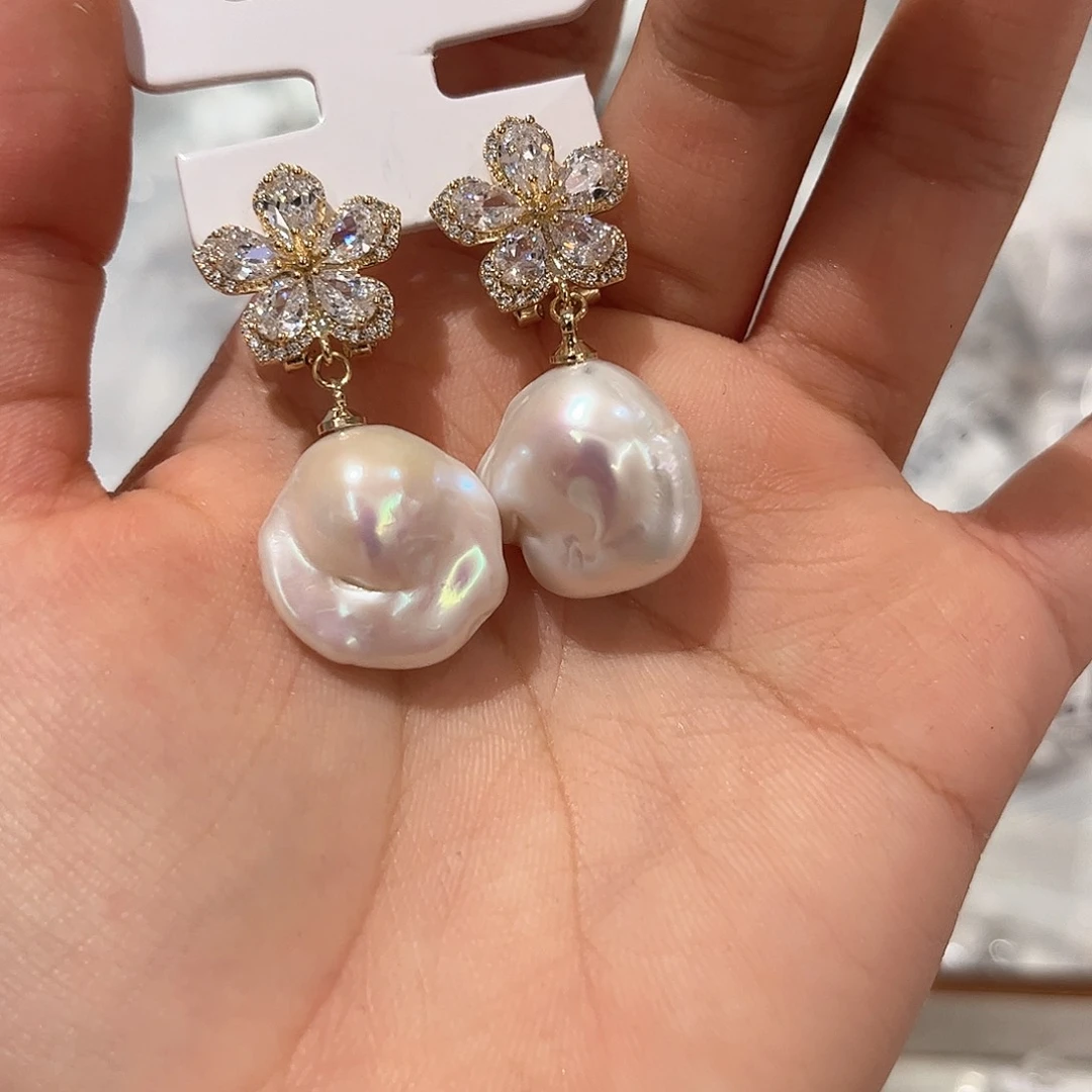 合金淡水珍珠耳饰