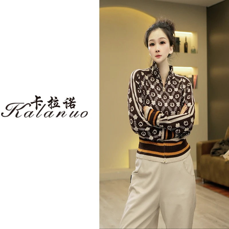 【卡拉诺】2025新款立领G字母开衫6376