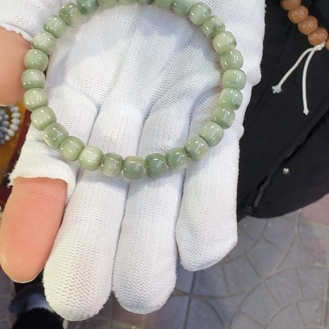 龙脊菩提吊坠全透龙脊满绿老型8/7