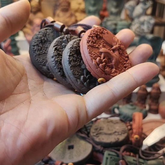 泥塑?****?三个苏合香丸香方一路有你瑕疵款加红龙涎