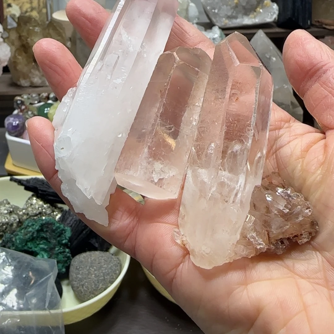 未镶嵌车挂水晶不退换晶柱