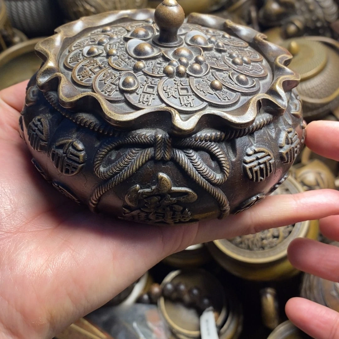 精美铜器做工精良