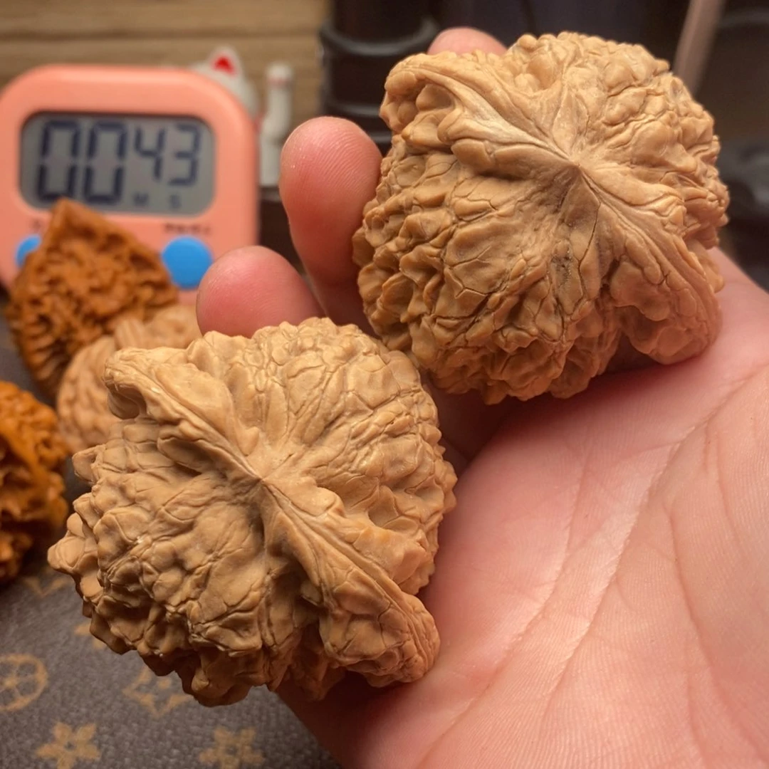 文玩核桃吊坠文玩