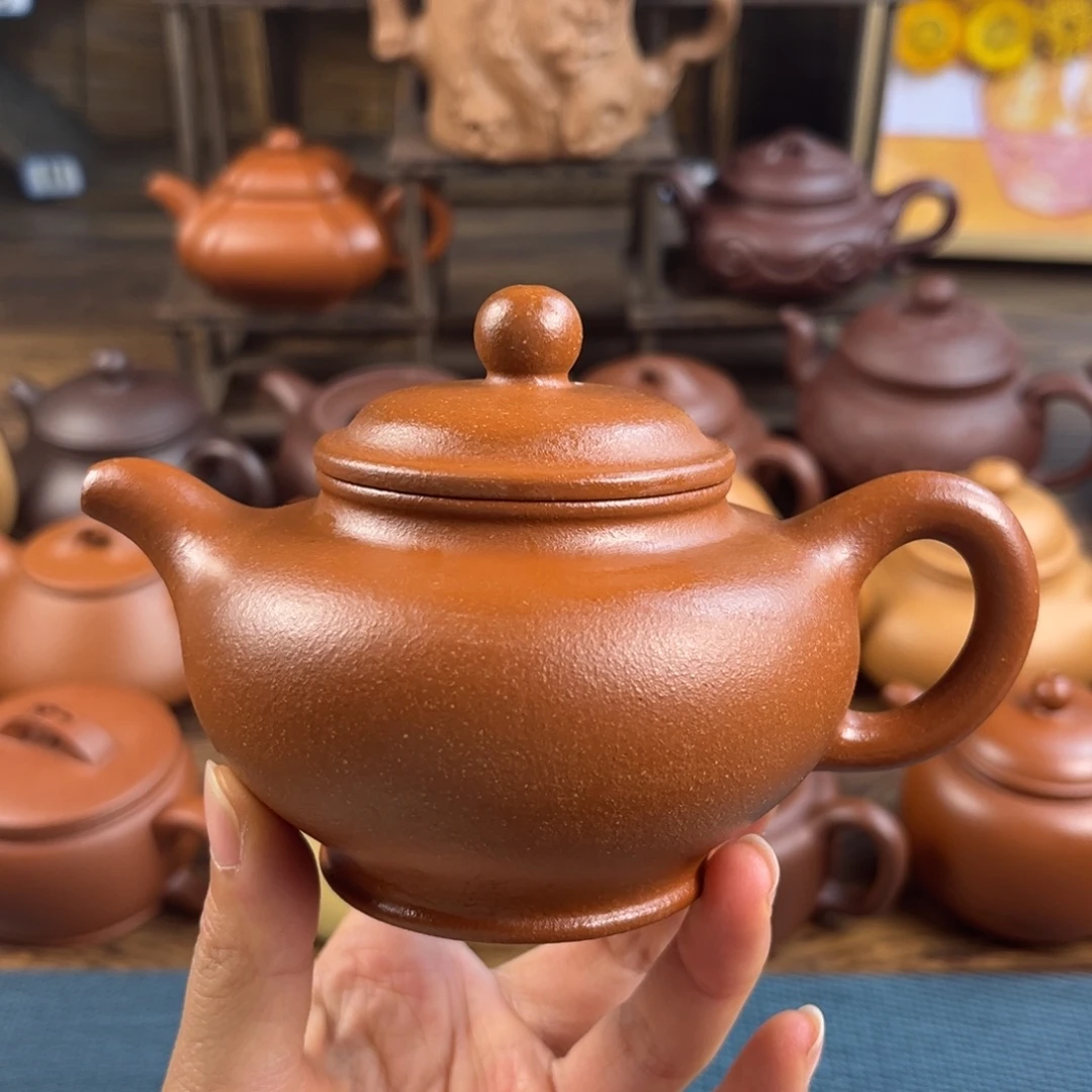 紫砂茶壶手工制作工艺精湛