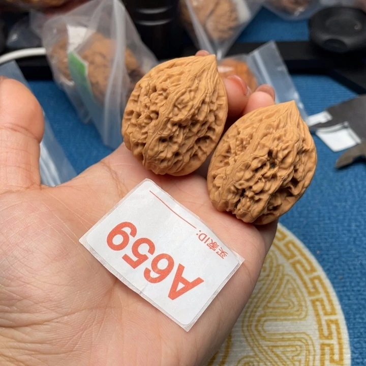 吊坠文玩核桃核桃