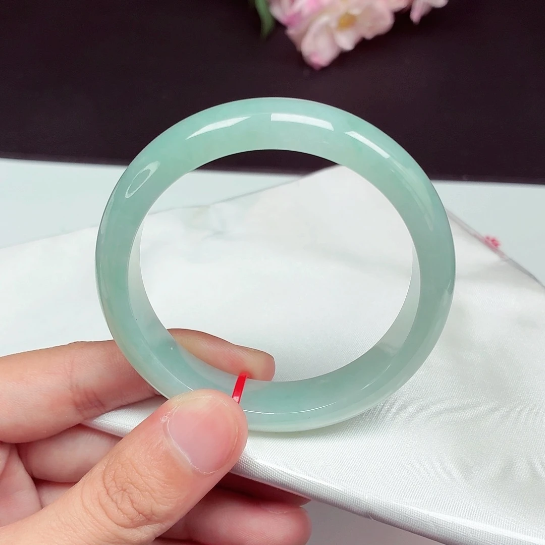 翡翠未镶嵌手镯57圈口