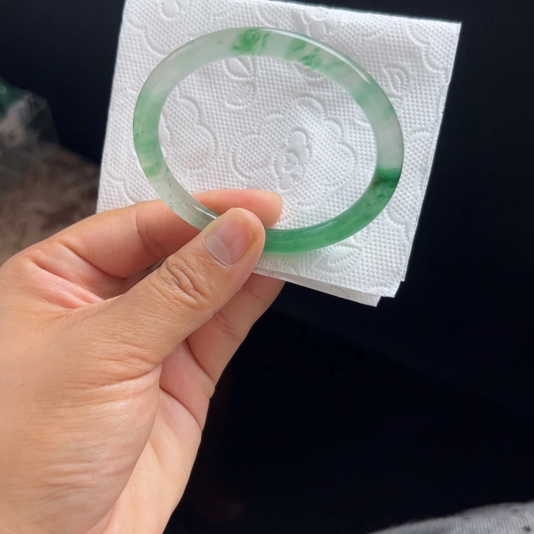 石英质玉未镶嵌手镯非洲翠5455