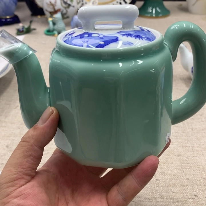 陈***芳瓷片哈哈哈哈哈哈