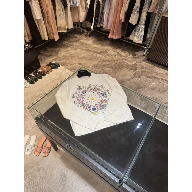 WW2025新款女士时尚休闲针织白色圆领套头毛衣W202012