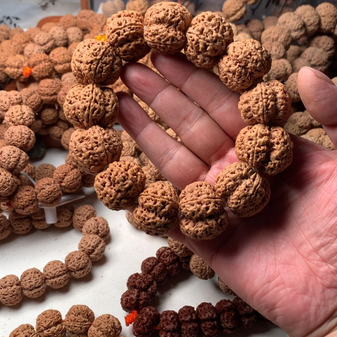 手串金刚菩提30左右大梅花福利款