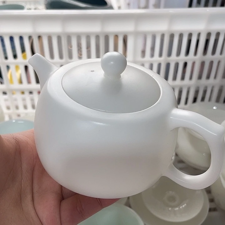 陶瓷制品及陶瓷艺术品微瑕冰种