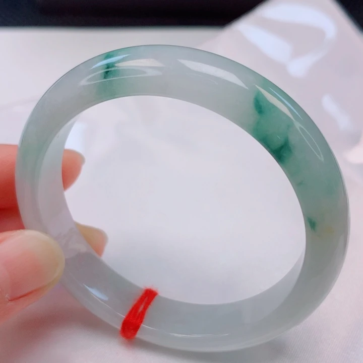 翡翠未镶嵌手镯55圈口