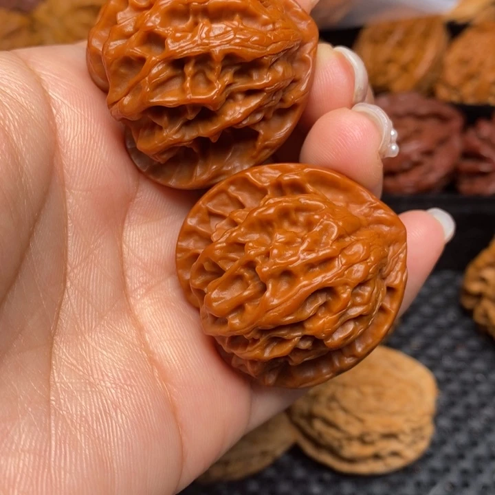 秦岭野生文玩核桃2