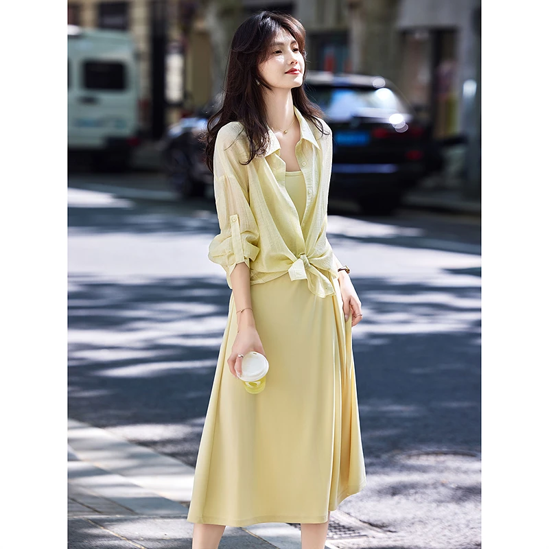 苏醒的乐园夏季系穿搭韩版修身遮阳衬衫显瘦百搭吊带裙两件套装