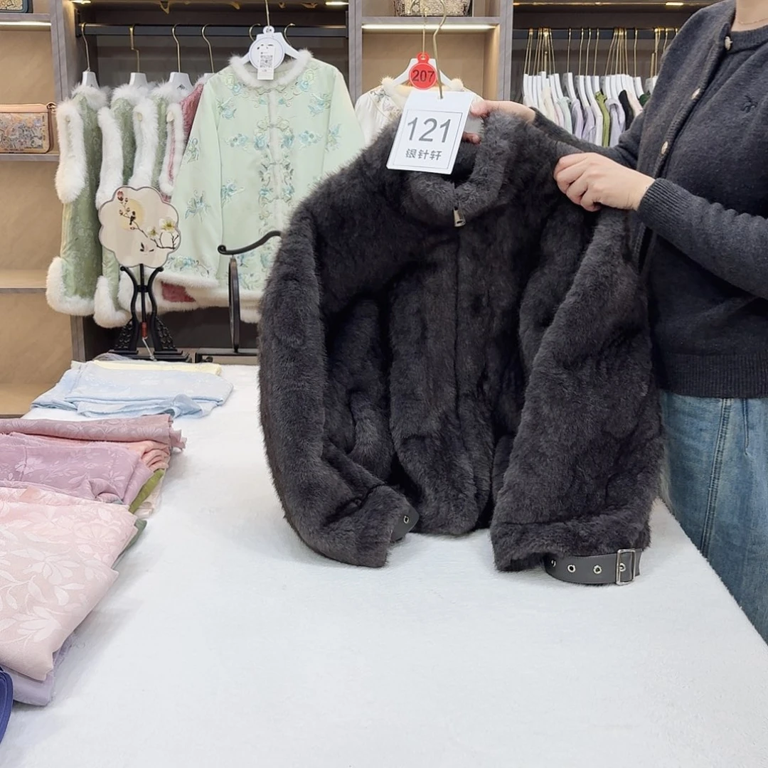 ****鸢非遗传承人的精神风貌