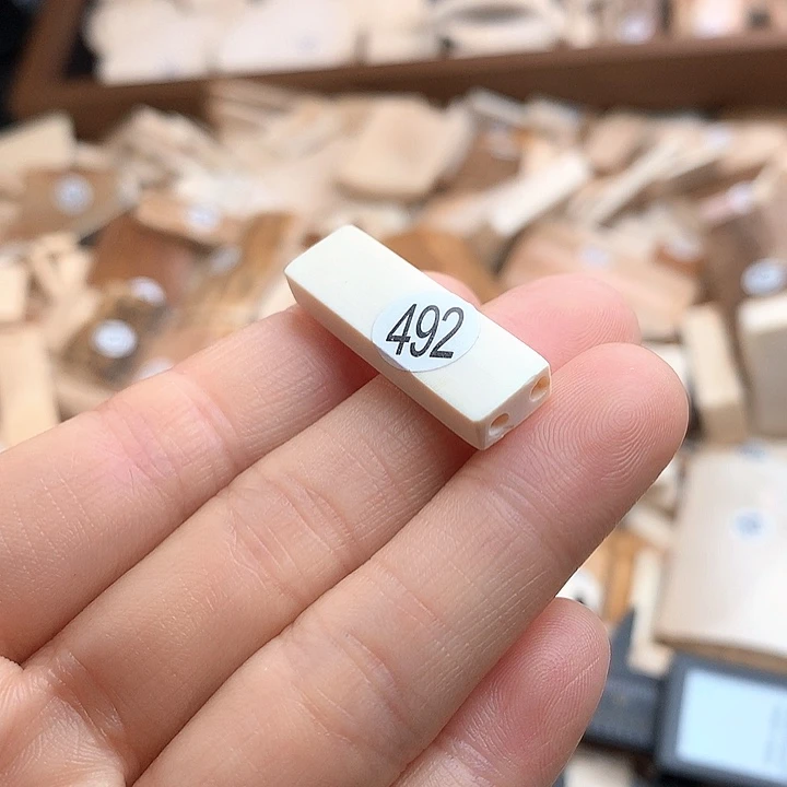 泥塑不打孔联系客服