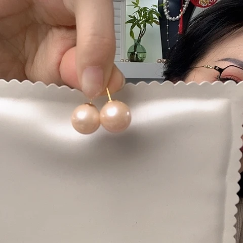 淡水珍珠耳饰未镶嵌