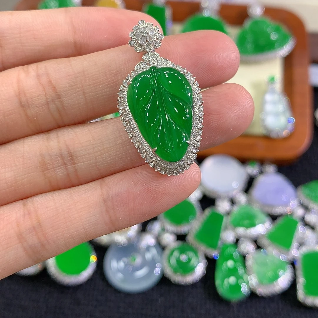 【闪购商品】翡翠18K金镶嵌吊坠(不含链)叶子
