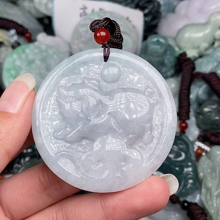 颈饰未镶嵌翡翠翡翠