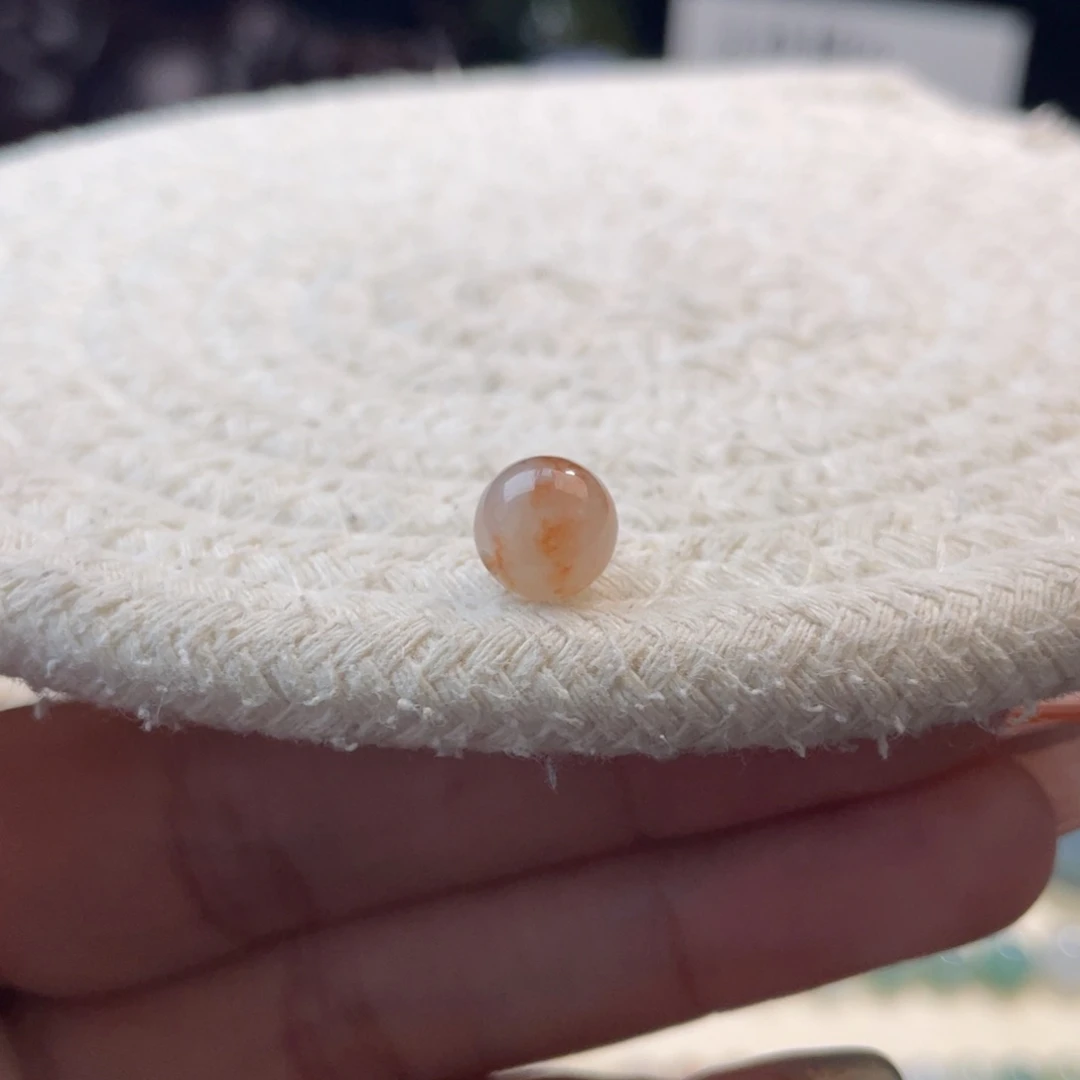 散珠翡翠特色枫叶红圆珠卡7.7mm