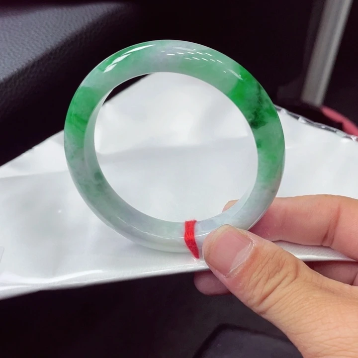 未镶嵌手镯翡翠翡翠