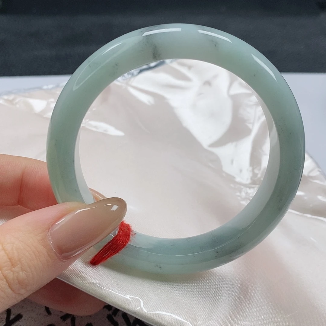 【闪购商品】翡翠手镯未镶嵌374号
