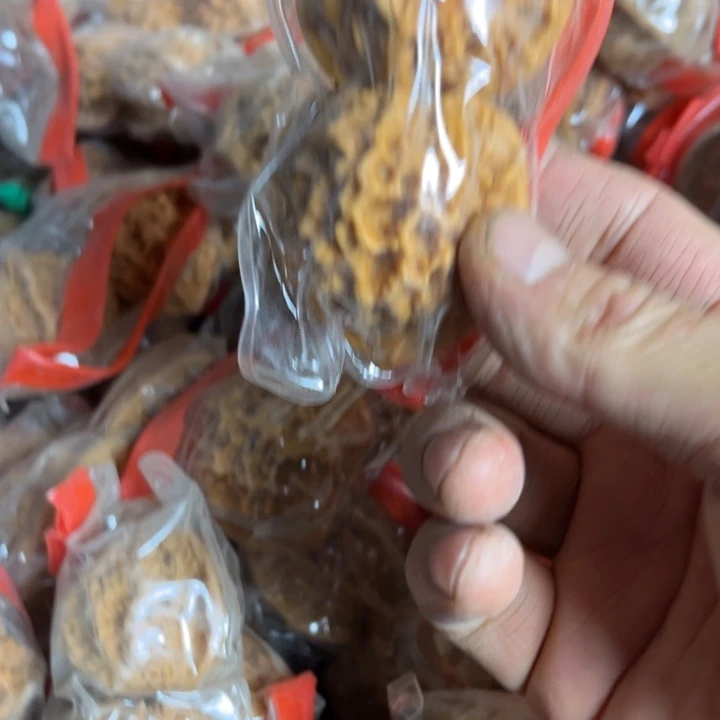 千眼菩提吊坠核桃
