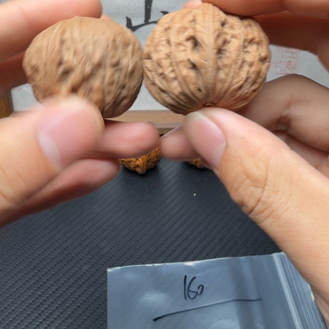 出***难吊坠文玩核桃39铁锤妹妹