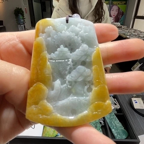 翡翠未镶嵌颈饰翡翠