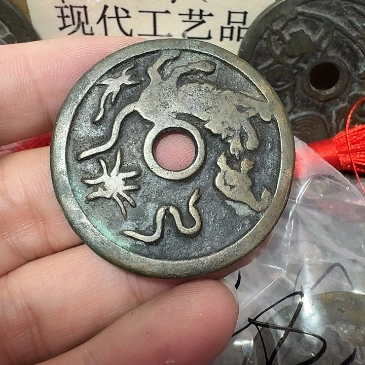 丰***下铜现代工艺品花钱