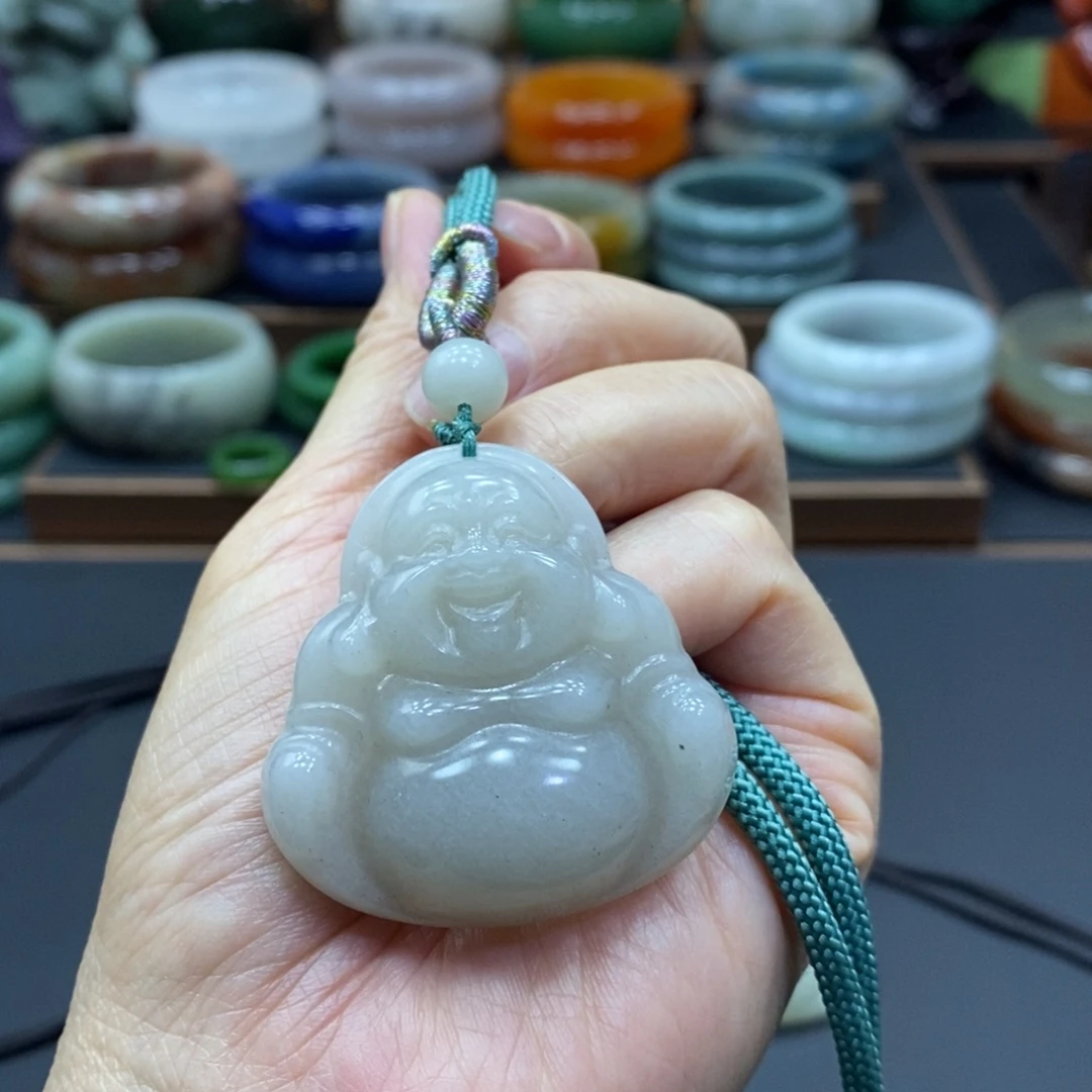 石英质玉未镶嵌吊坠