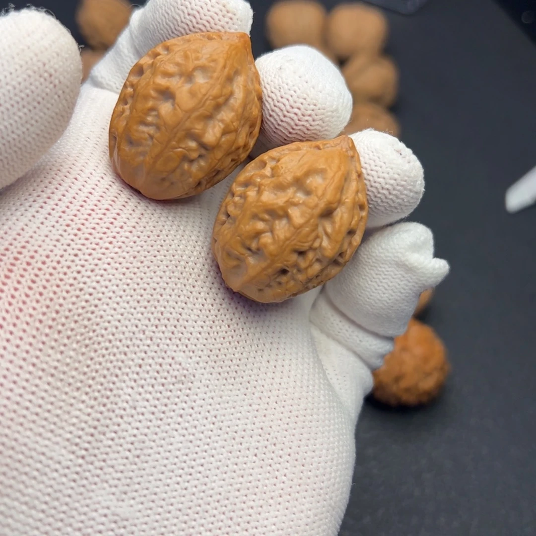 把件文玩核桃黄金叶