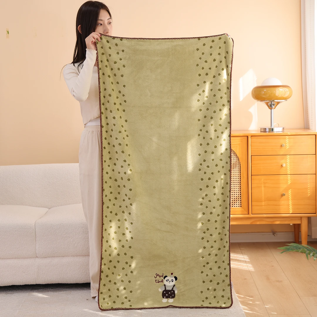 珊瑚绒卡通大浴巾家用吸水速干不掉毛成人加厚洗澡裹巾干发大毛巾