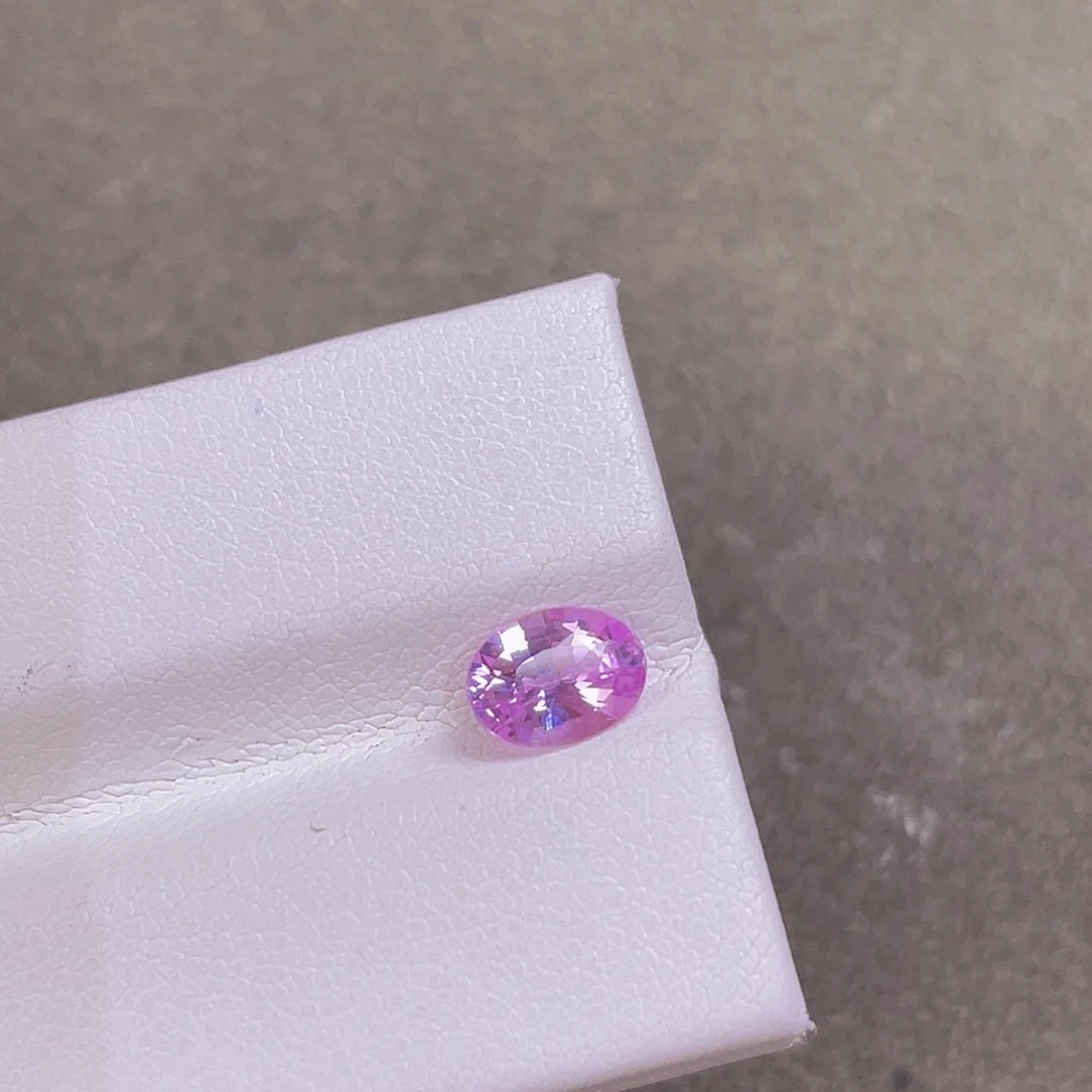 蓝宝石裸石未镶嵌无烧粉蓝宝1.1ct