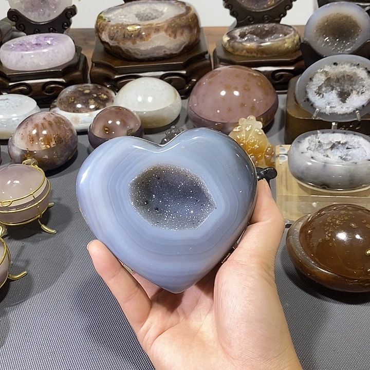 水晶未镶嵌摆件蓝水晶爱心