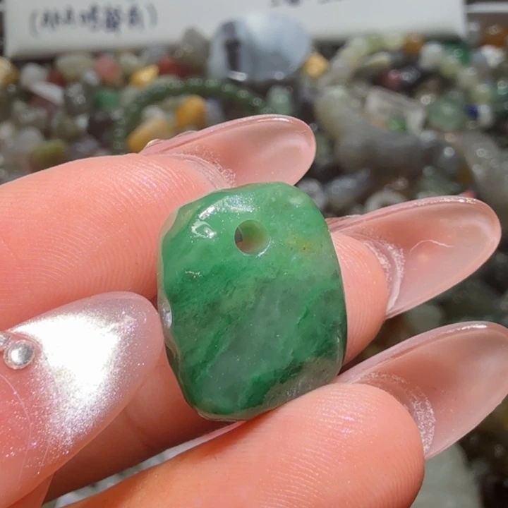 和田玉未镶嵌珠宝半成品