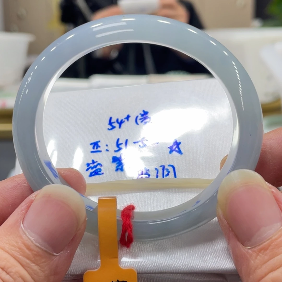 翡翠未镶嵌手镯翡翠手镯