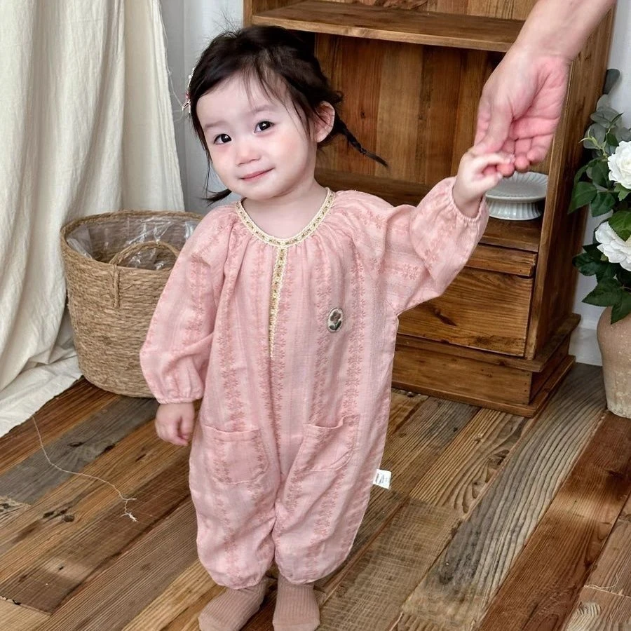 连体衣秋季婴儿衣服甜美小公主宽松洋气长袖哈衣爬服秋款女孩春秋