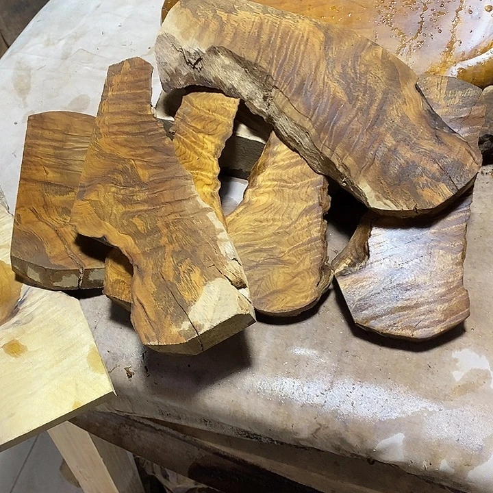 刘***生金丝楠木小叶丝楠木