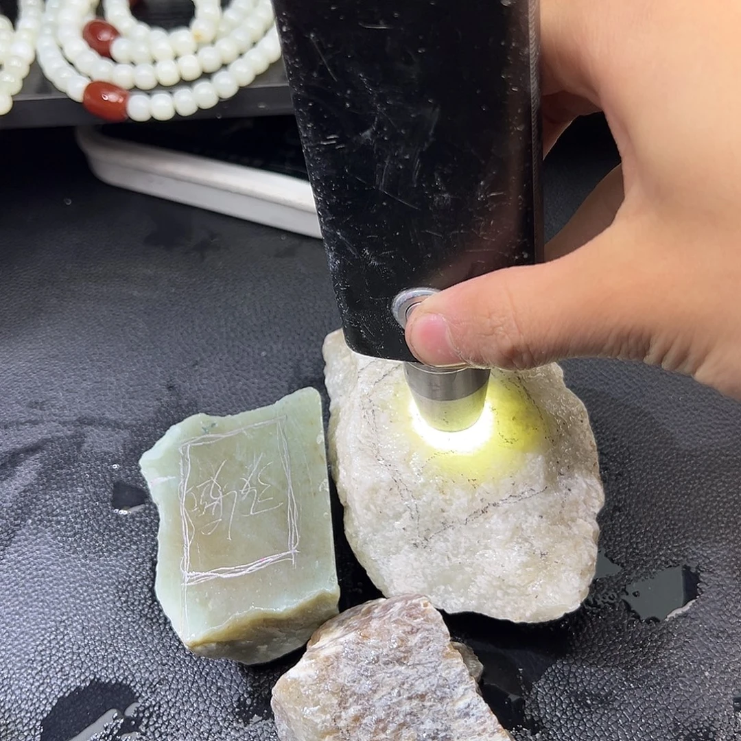 和田玉（糖玉）未镶嵌车挂