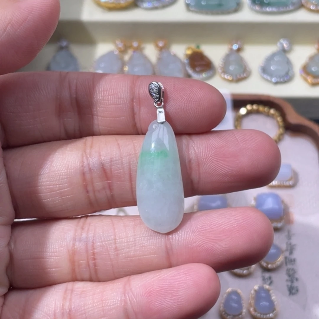 翡翠银S925镶嵌颈饰