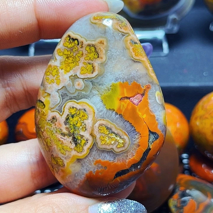 玛瑙/玉髓颈饰未镶嵌玙*
