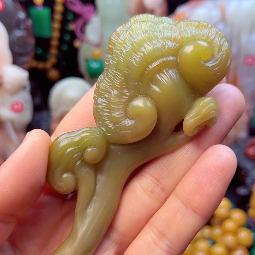 寿山石灵芝手玩件