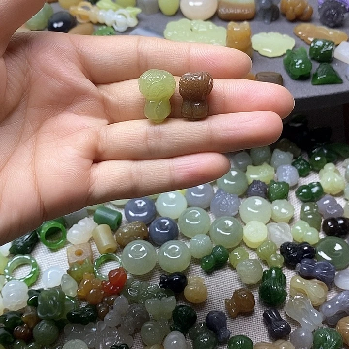 未镶嵌和田玉挂件白菜98一个多样性发其一